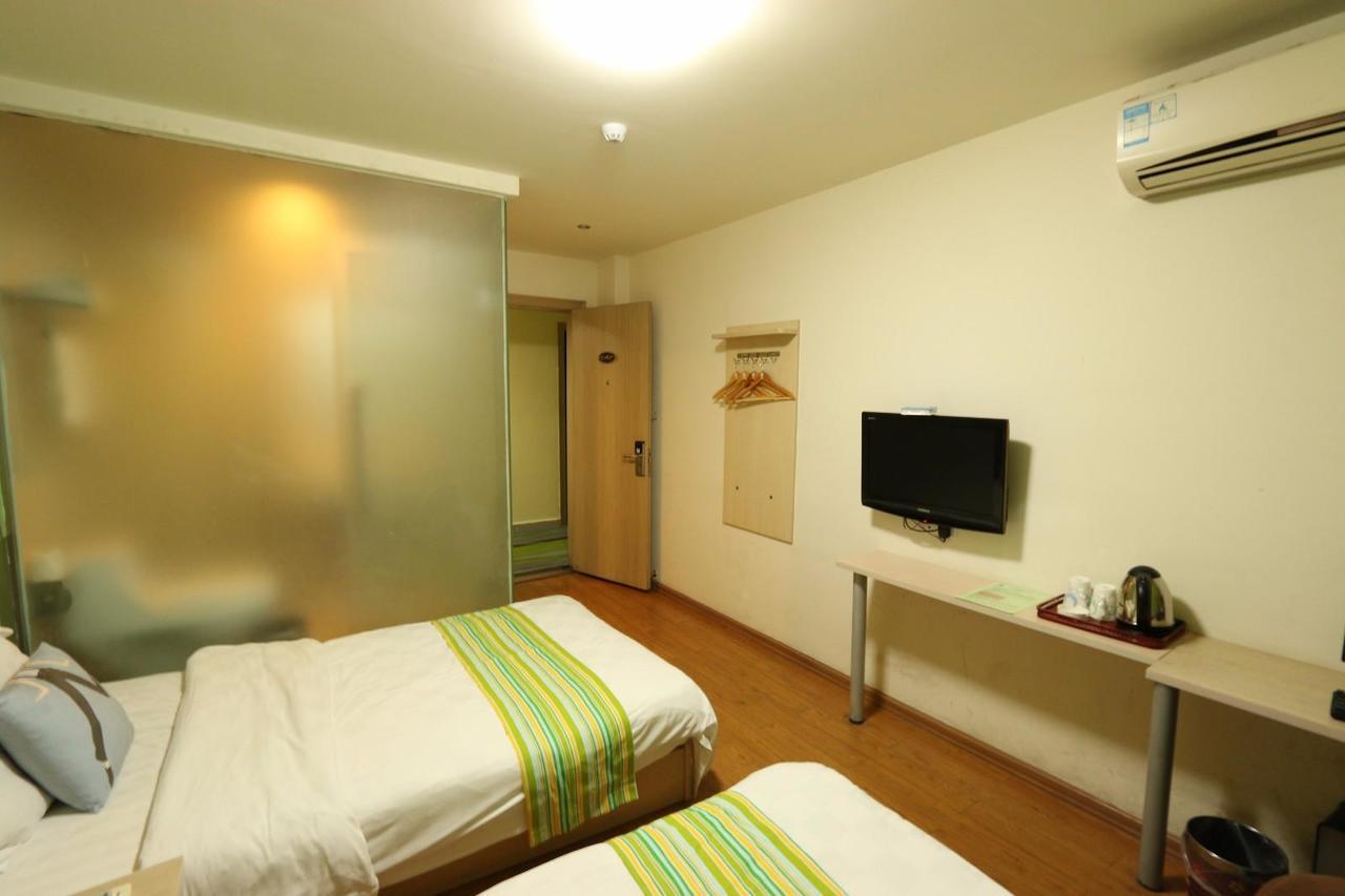 Pai Hotel Jinan Railway Staion North Plaza Dikou Road Exterior foto